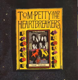 STRRANGE BEHAVIOR (1990 years WORLD TOUR brochure) + ticket stub / TOM PETTY & THE HEARTBREAKERS